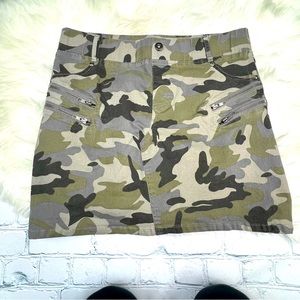 ~UMGEE~ Stretch Camouflage Skirt